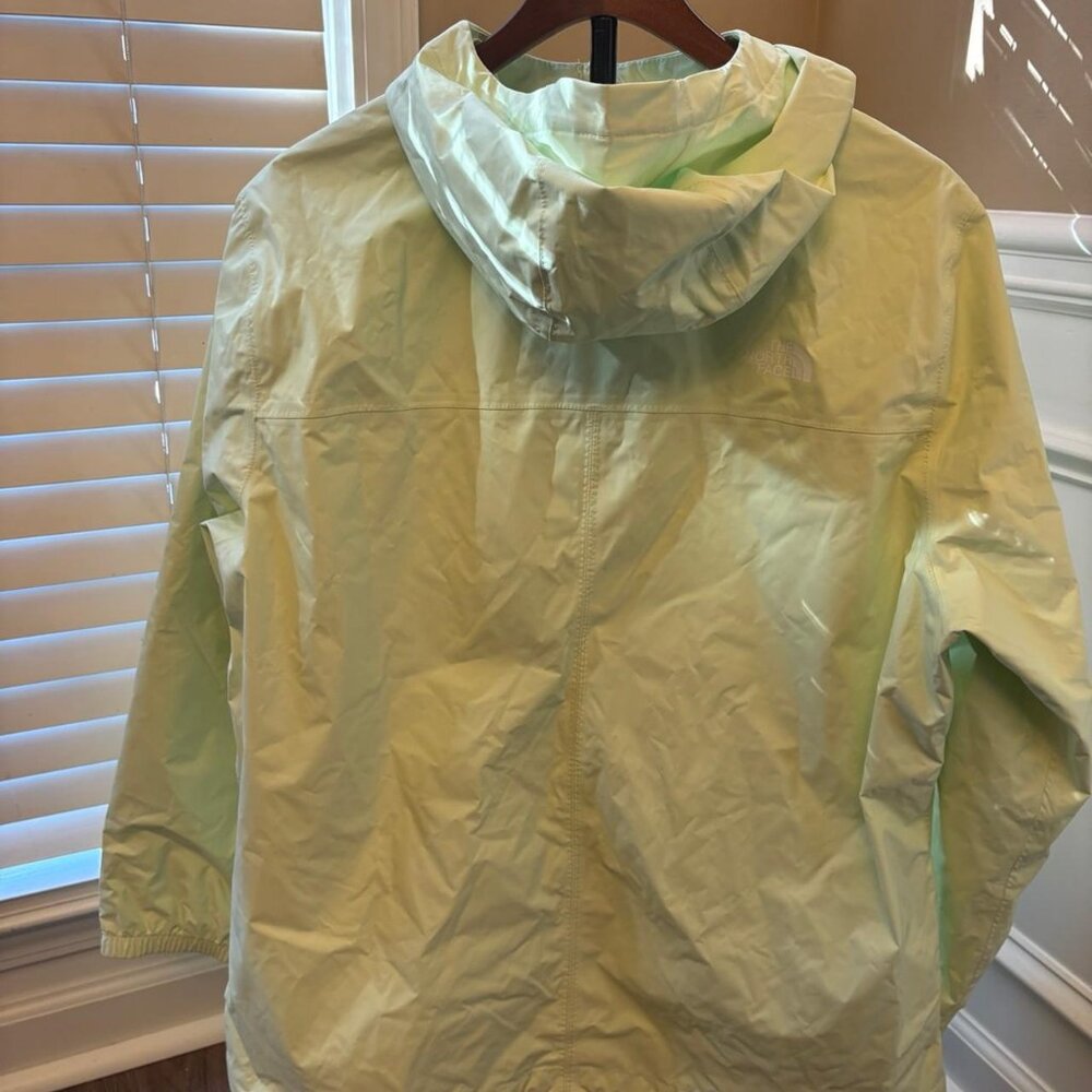 THE NORTH FACE Women's Waterproof Antora Jacket, Lime Cream